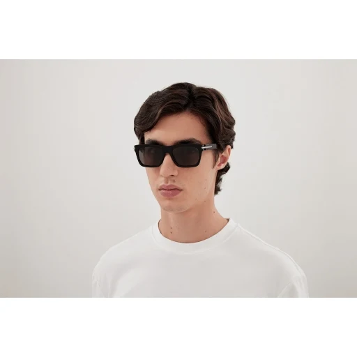 Alexander McQueen AM0495S Sunglasses - Image 13