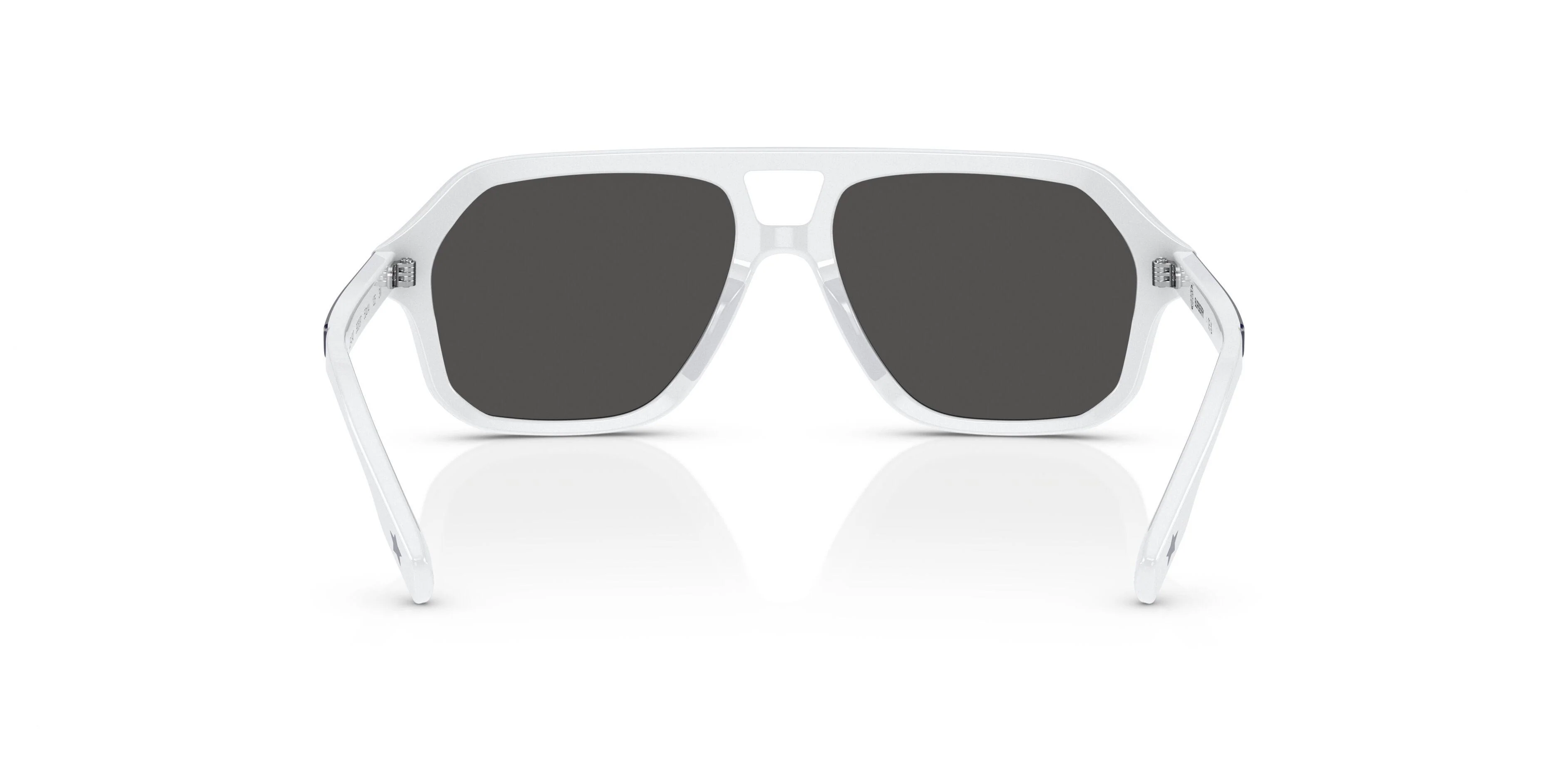 Burberry Kids 4340 Sunglasses - Image 24