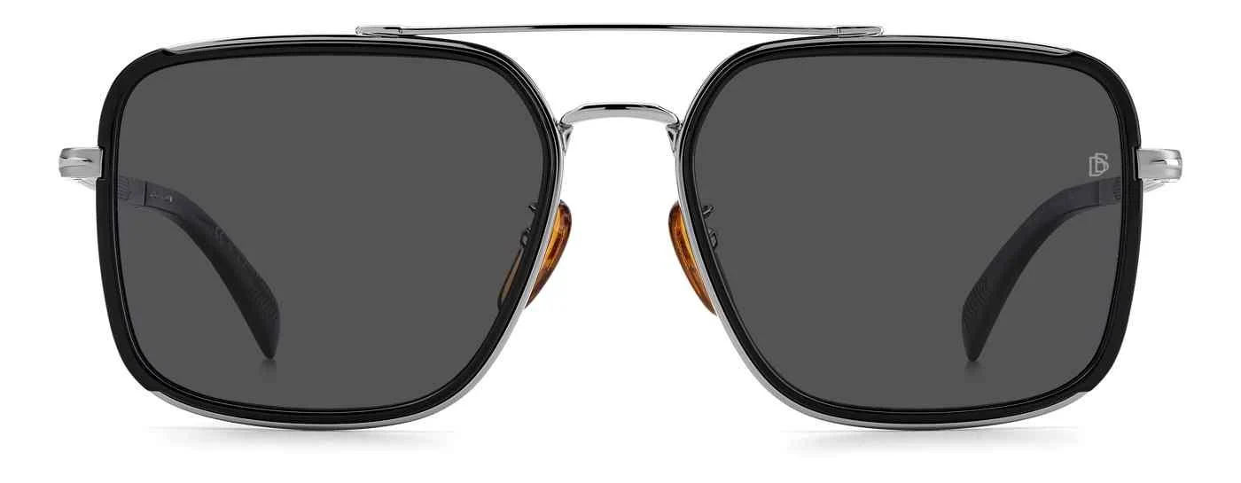 David Beckham DB7083 Sunglasses - Image 4