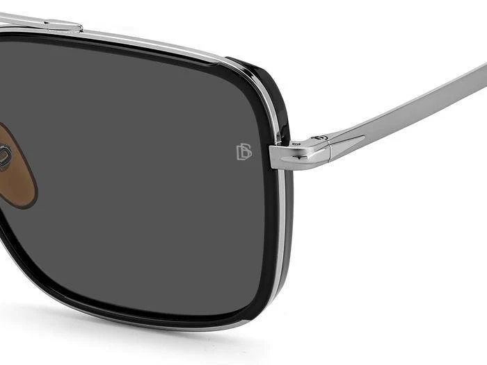 David Beckham DB7083 Sunglasses - Image 5