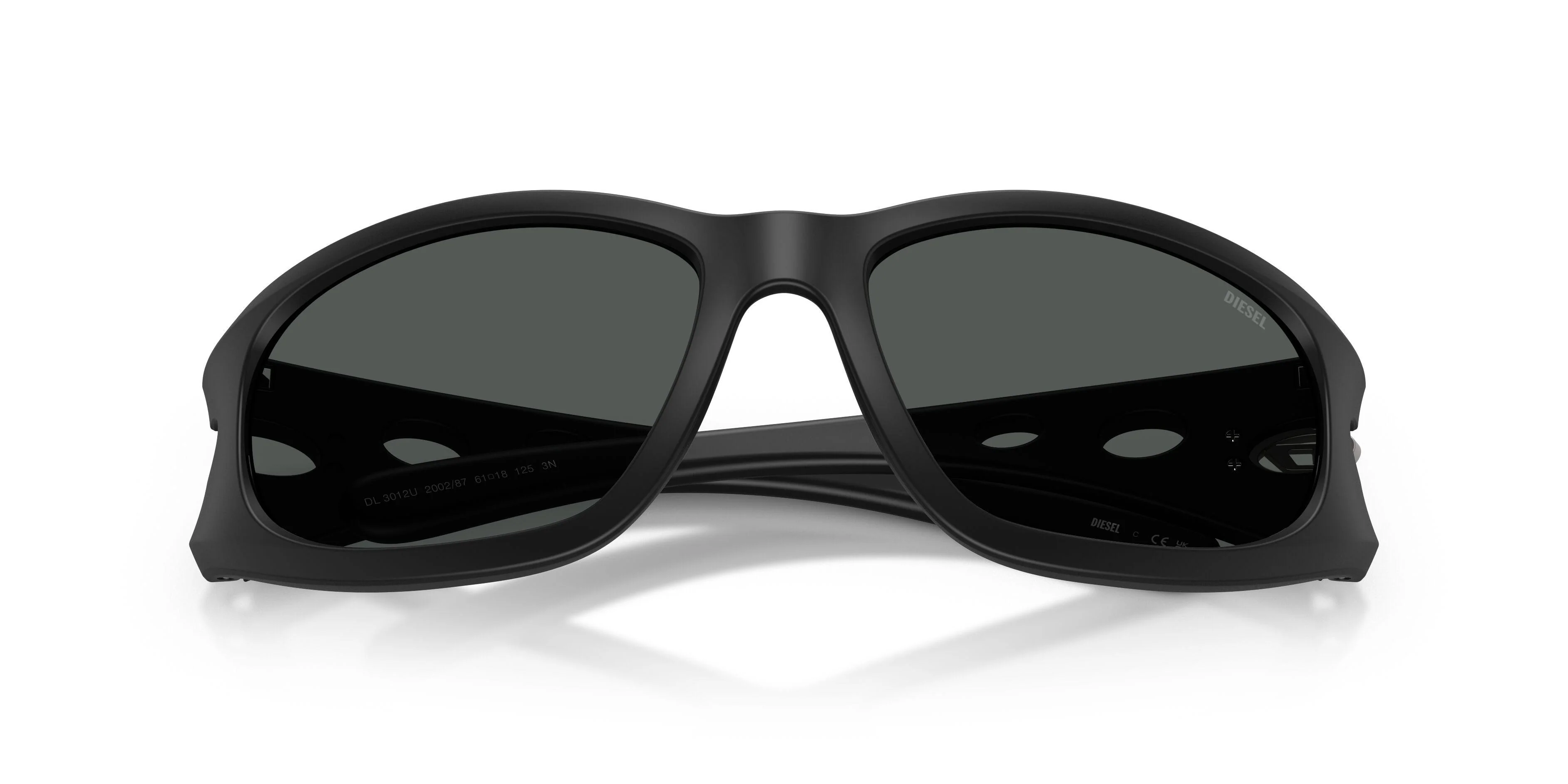 Diesel 3012U Sunglasses - Image 18