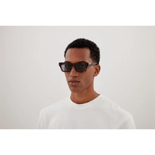 Gucci GG1889S Sunglasses - Image 10