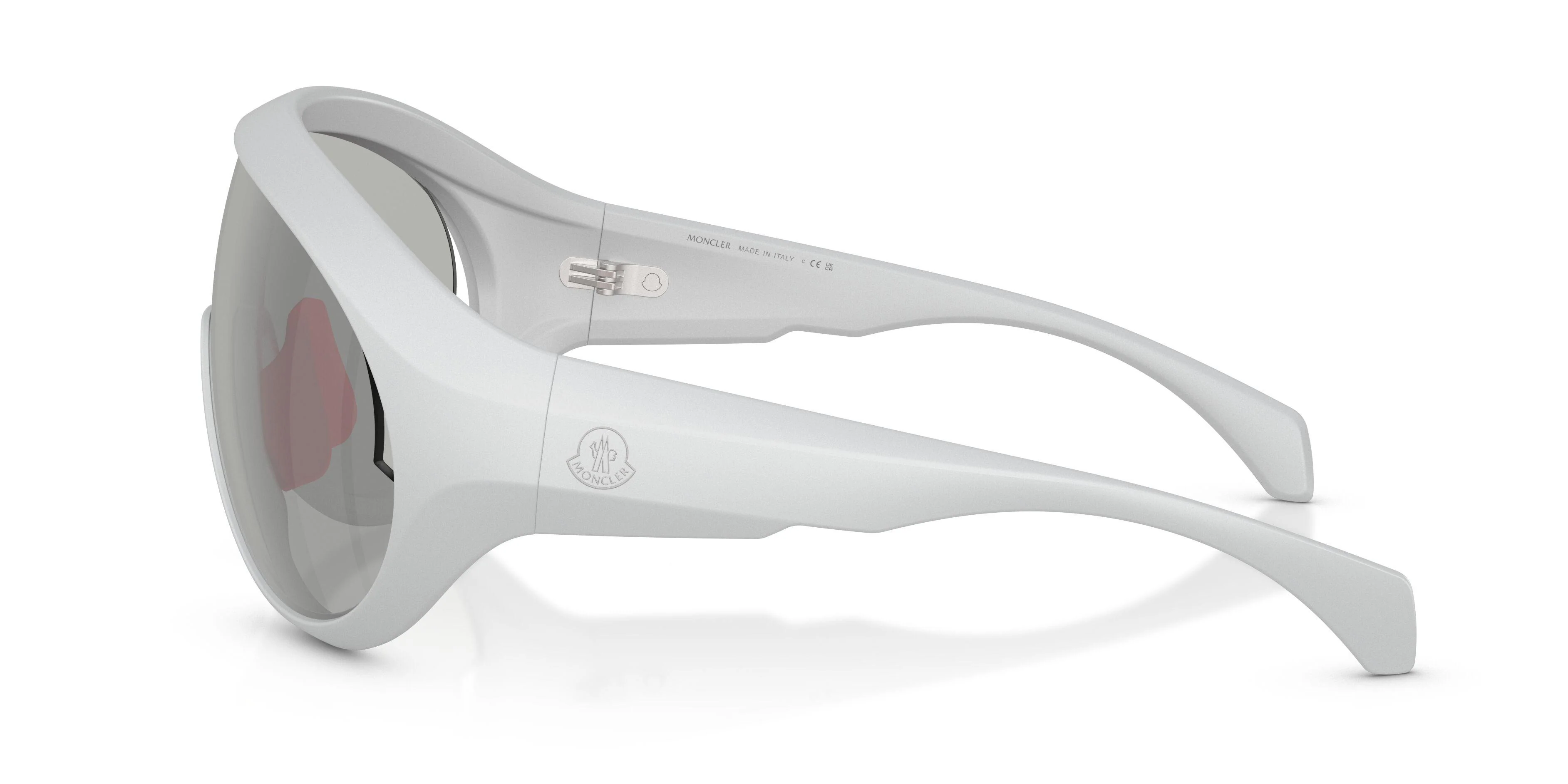 Moncler Contrast 8010 Sunglasses - Image 15
