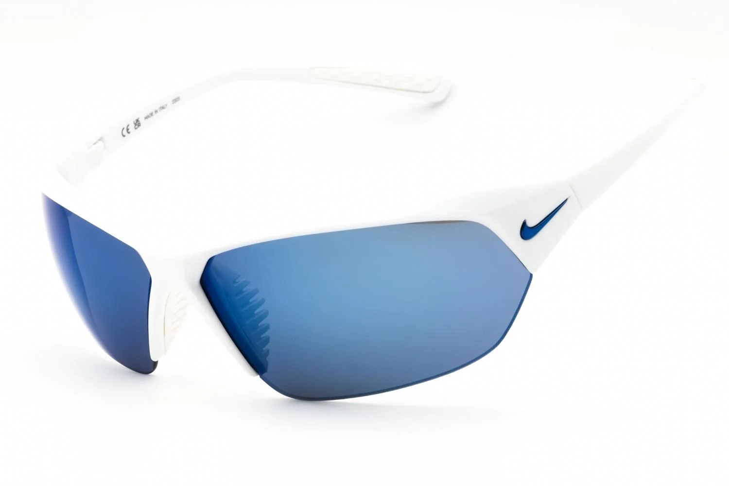 Nike NIKESKYLONACEMIEV1125 Sunglasses - Image 3