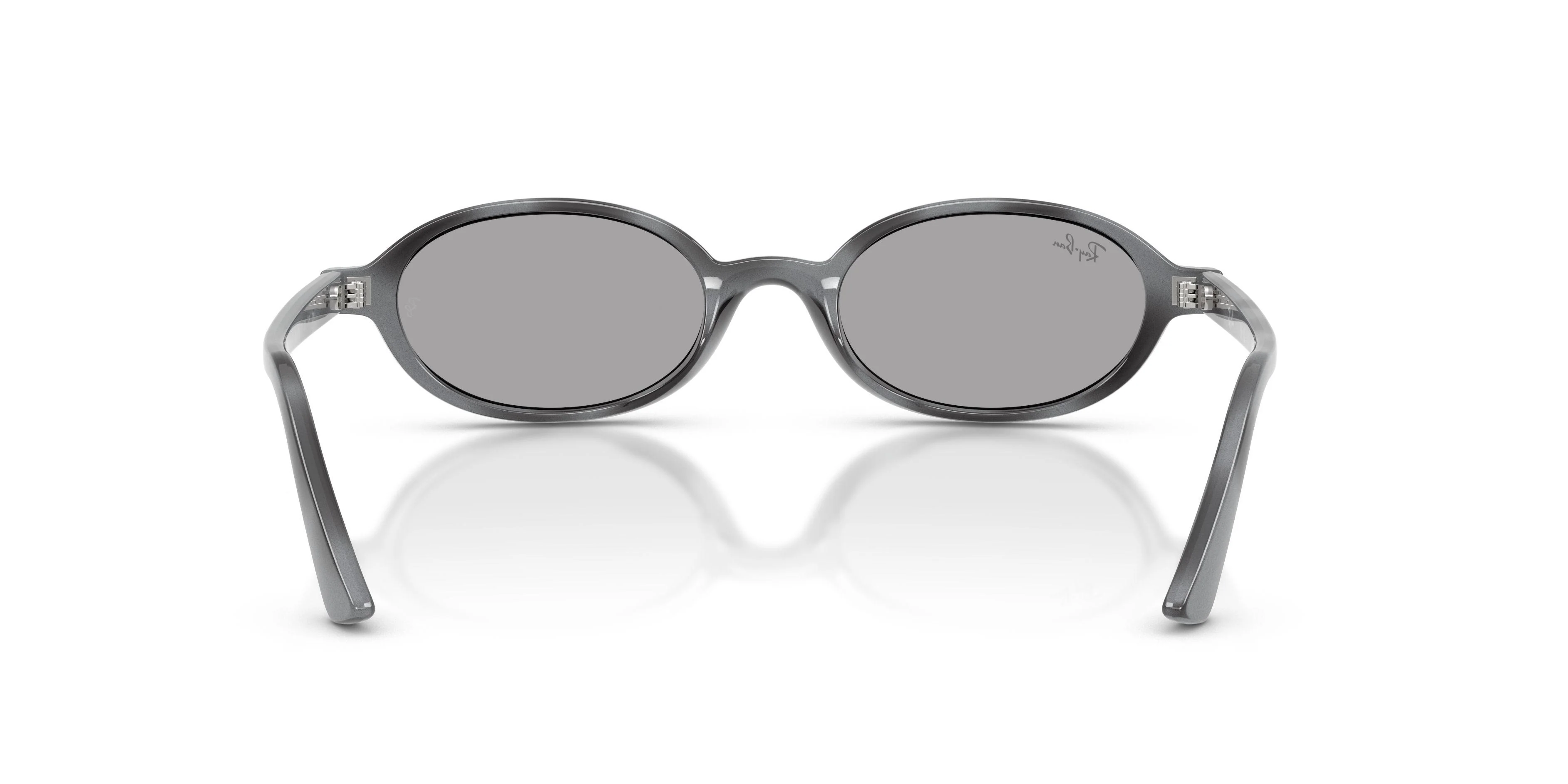 Ray-Ban 4472 Sunglasses - Image 24