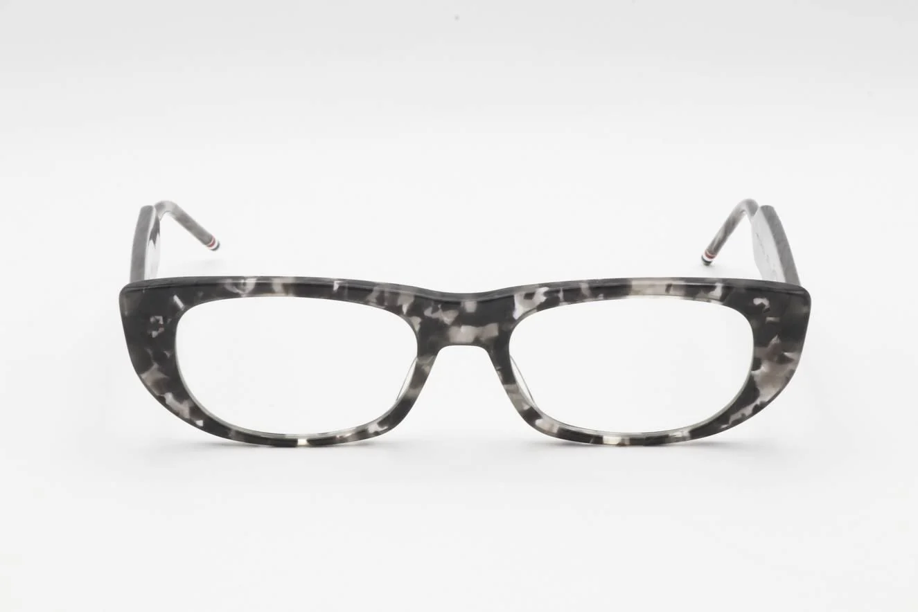 THOM BROWNE TBX417 Eyeglasses - Image 3
