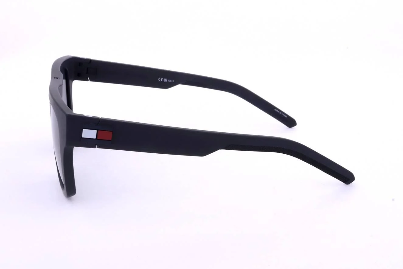Tommy Hilfiger TH1976_S Sunglasses - Image 4